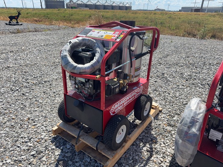 #1-•-unused-magnum-4000-series-hot-water-pressure-washer-262670-inv#53776-image-1