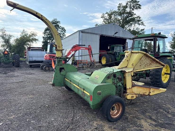 john-deere-3800-image-2