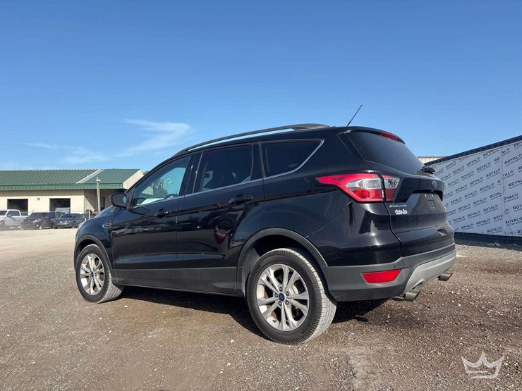 2017-ford-escape-image-4