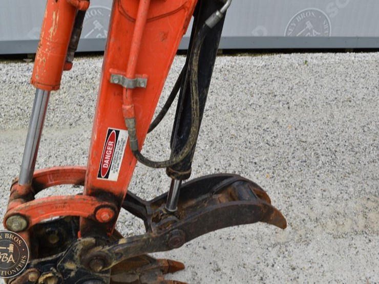 2020-kubota-kx71-3-image-22