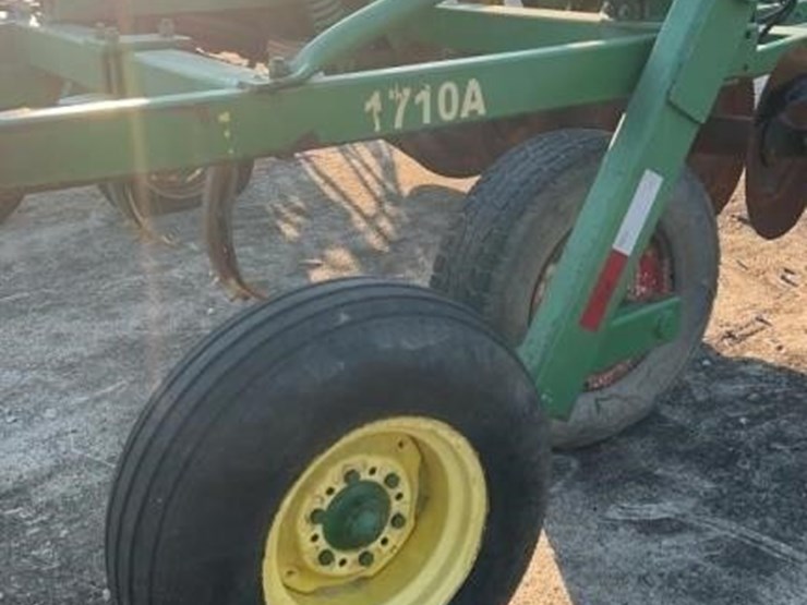 john-deere-1710a-image-3