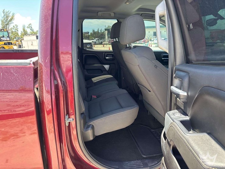 2016-chevrolet-1500-image-22