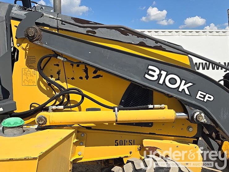 2014-deere-310k-ep-image-24