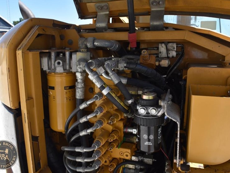 2010-caterpillar-308d-cr-image-40