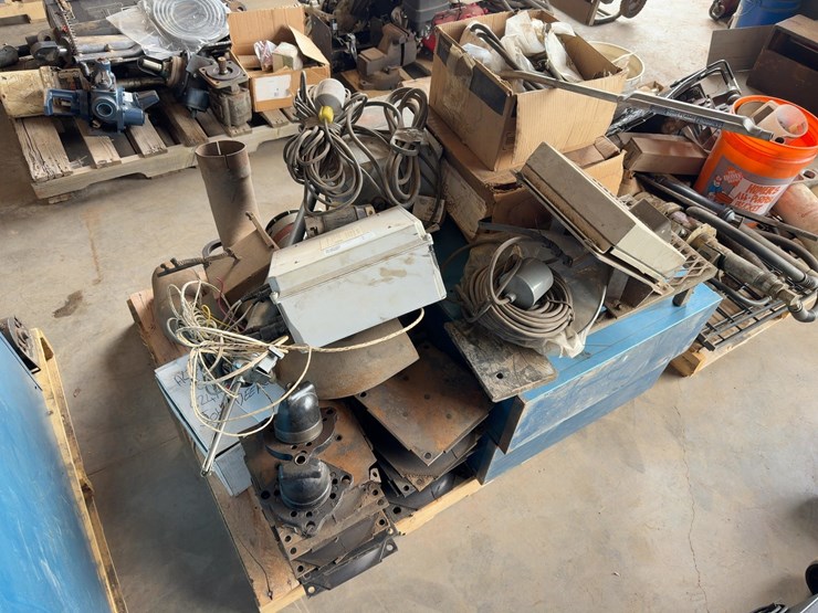 assorted-truck-and-equipment-parts-image-1