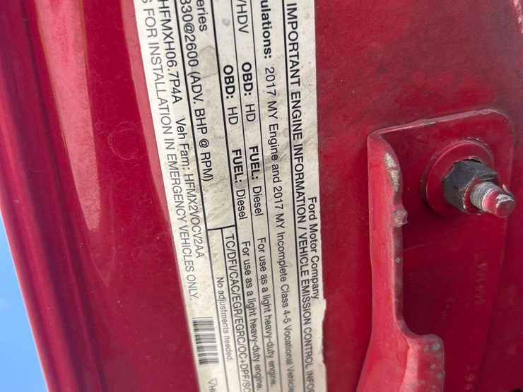 2017-ford-f550-image-10