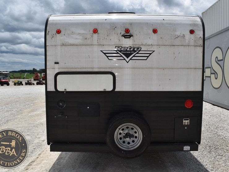 2022-riverside-rv-retro-190bh-46275-image-37