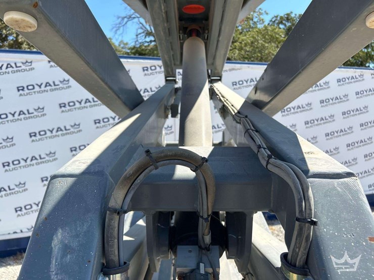 2021-skyjack-sj3226-26ft.-electric-scissor-lift-image-10