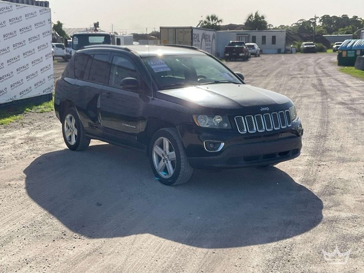 2014-jeep-compass-image-2