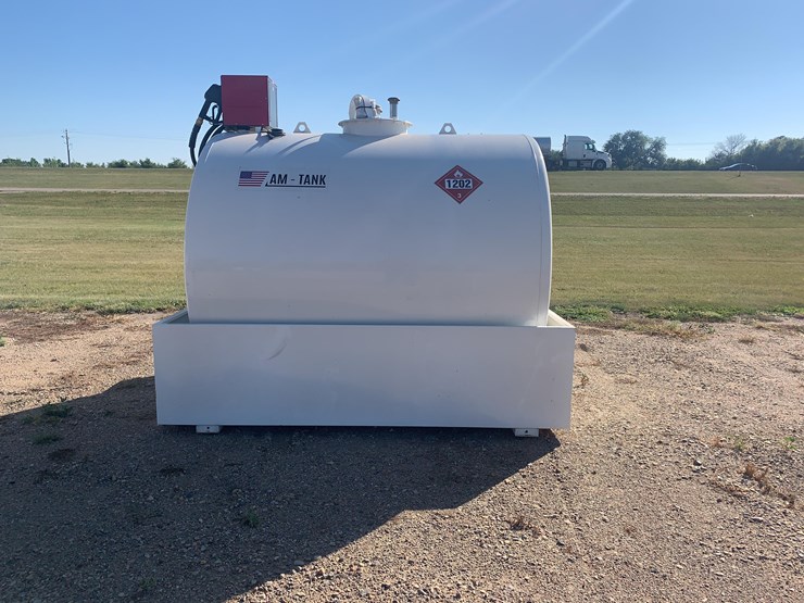 2026-am-fuel-tank-image-8