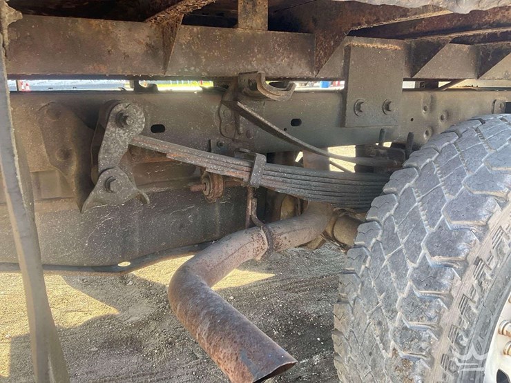 2009-ford-f350-image-24