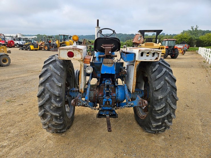ford-5000-image-4