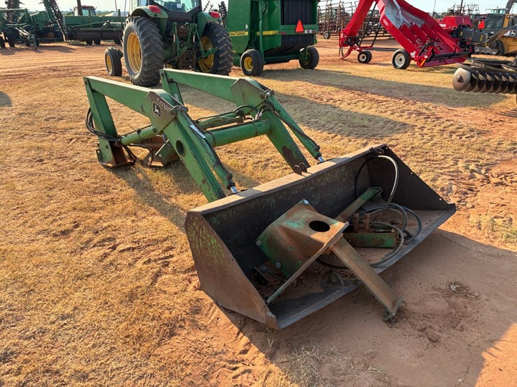 john-deere-158-image-2