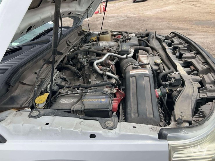 2016-ford-f350-image-8