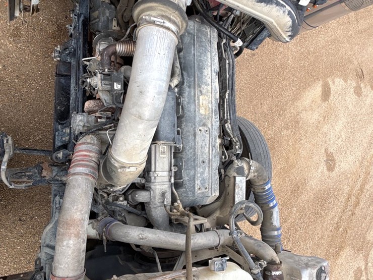2015-peterbilt-389-image-12