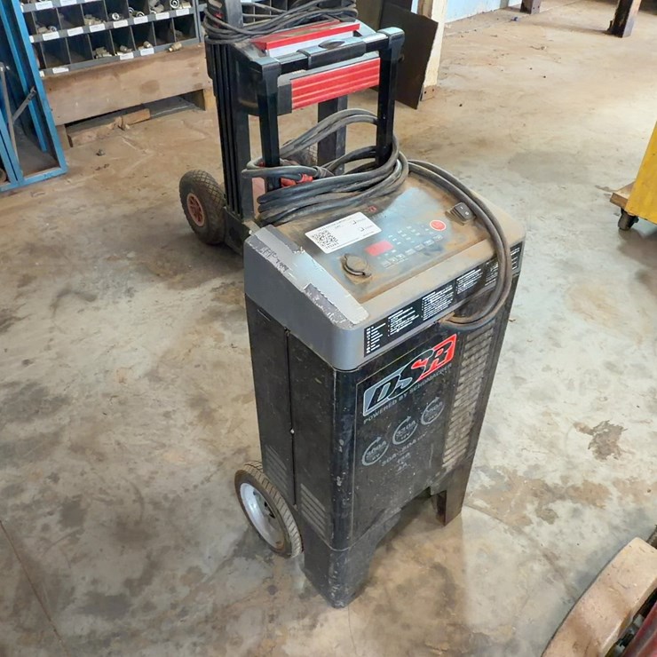 DSR BATTERY CHARGER