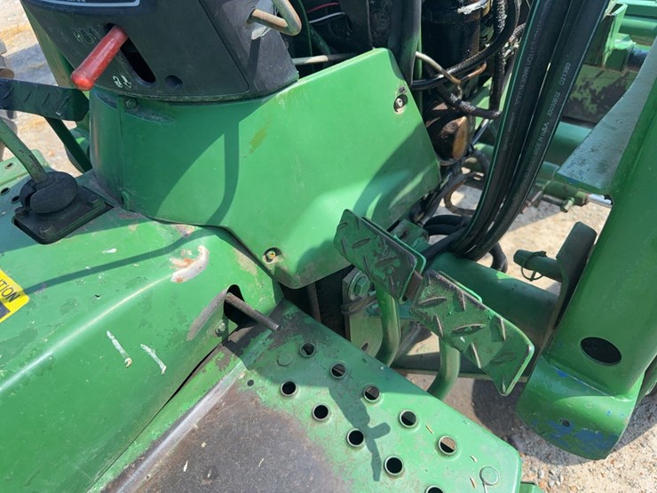 1992-john-deere-1070-image-25