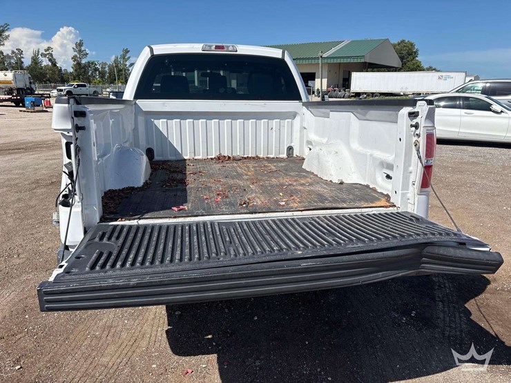 2013-ford-f150-image-25