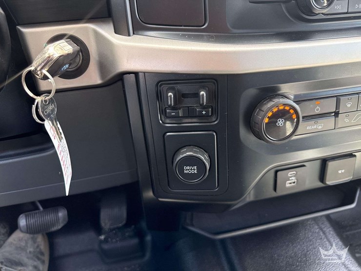 2021-ford-f150-image-21