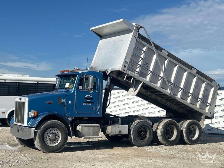1999-peterbilt-357-image-1
