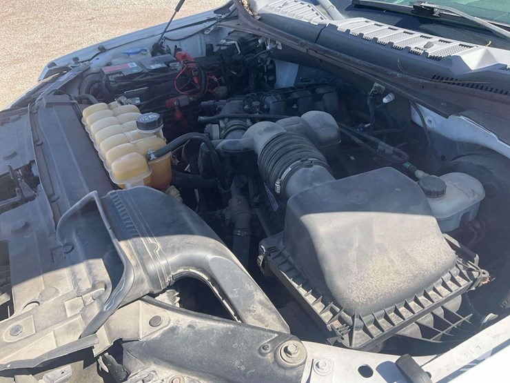 2016-ford-f150-image-9