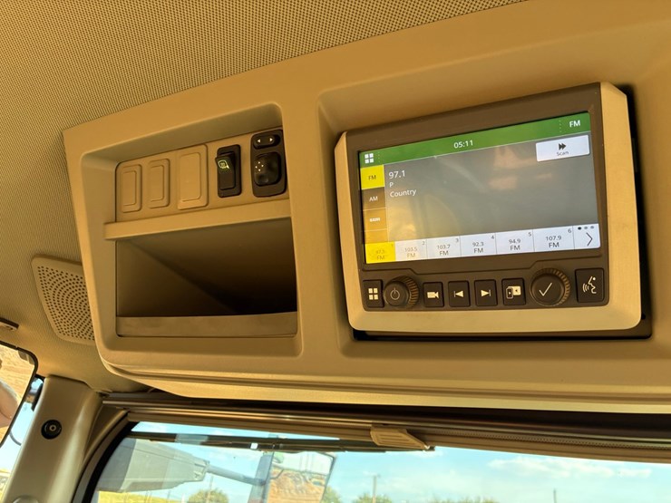 john-deere-7r-210-image-20
