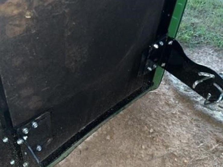universal-tractor-canopy-has-hardware-image-2