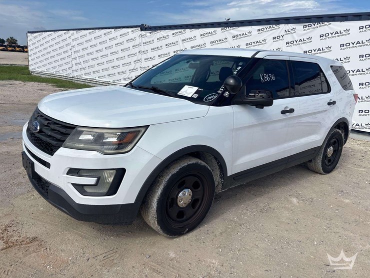 2018-ford-explorer-image-1