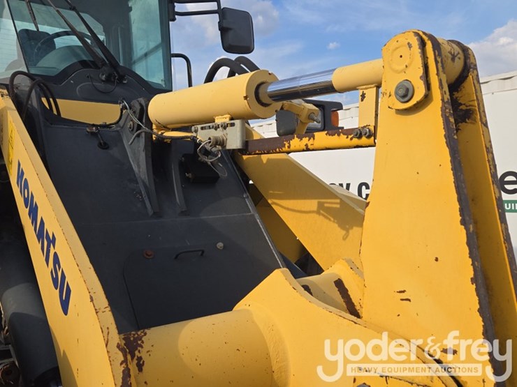 komatsu-wa150-6-image-27