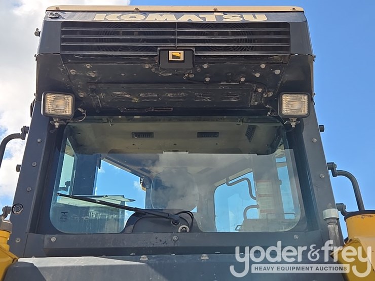 2018-komatsu-d61exi-24-image-51