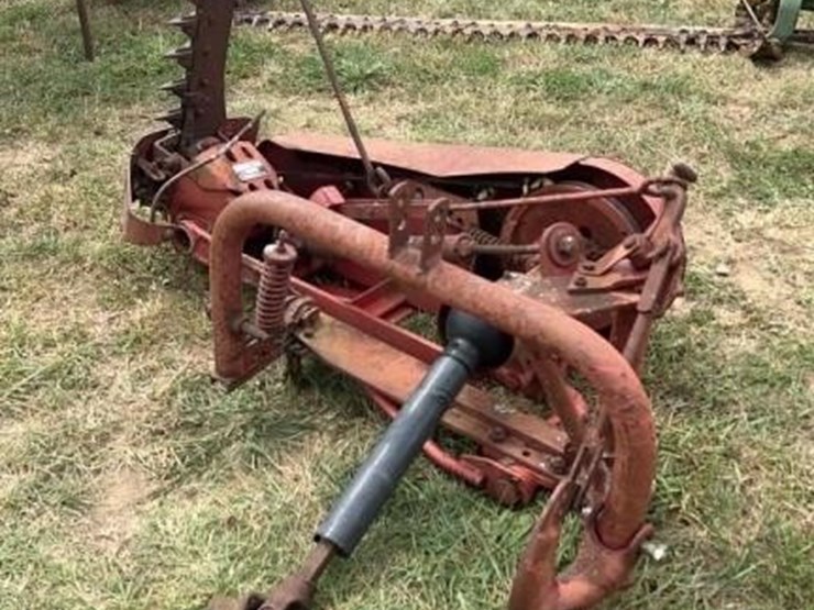 massey-ferguson-238-image-1