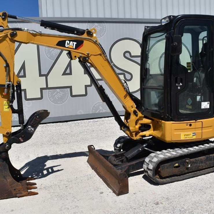 2019 CATERPILLAR 303E CR