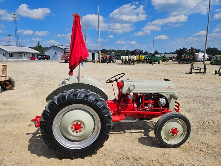 ford-8n-image-6