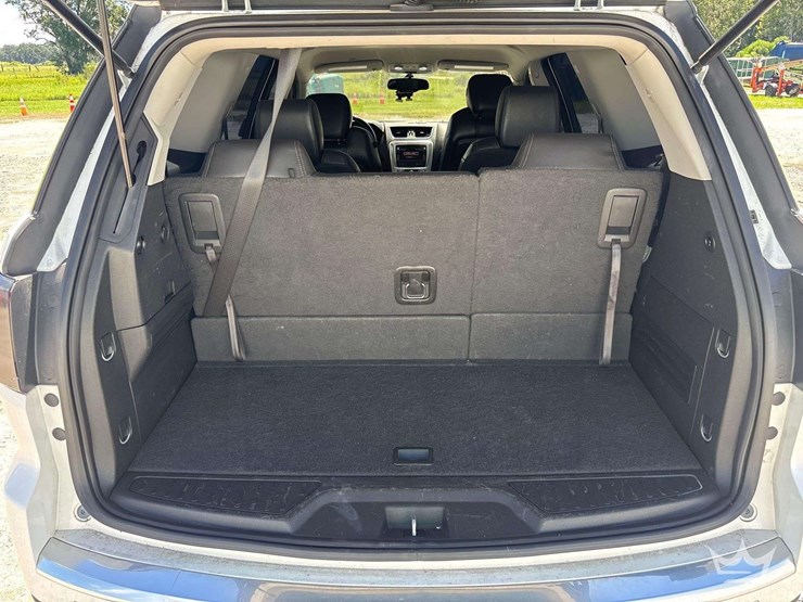 2016-gmc-acadia-image-26