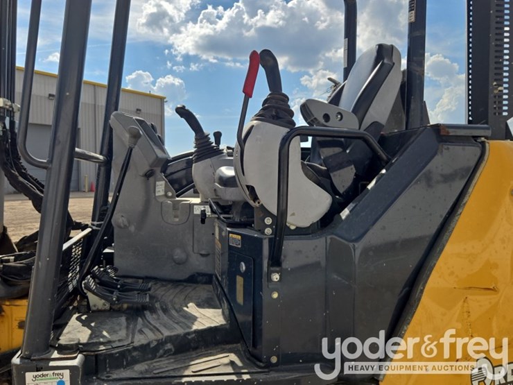 deere-60g-image-43