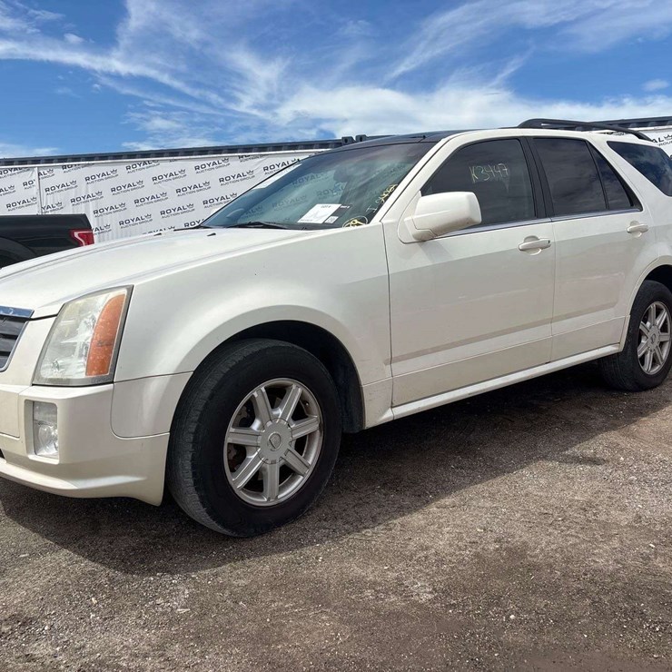 2005 CADILLAC SRX