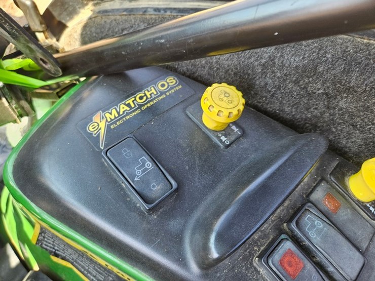 john-deere-4410-image-32
