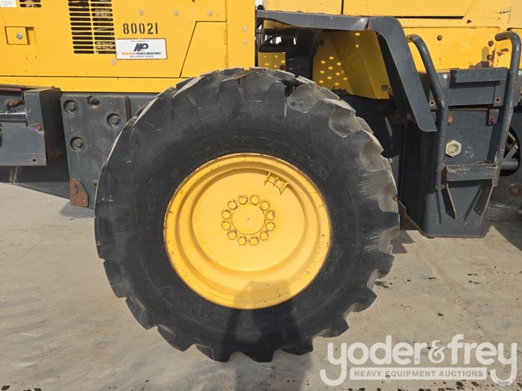 komatsu-wa150-6-image-14