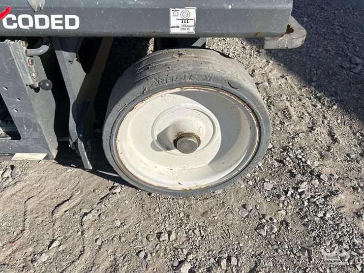 2021-skyjack-sj4732-32ft.-scissor-lift-image-16