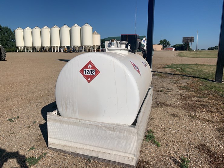 2026-am-fuel-tank-image-7