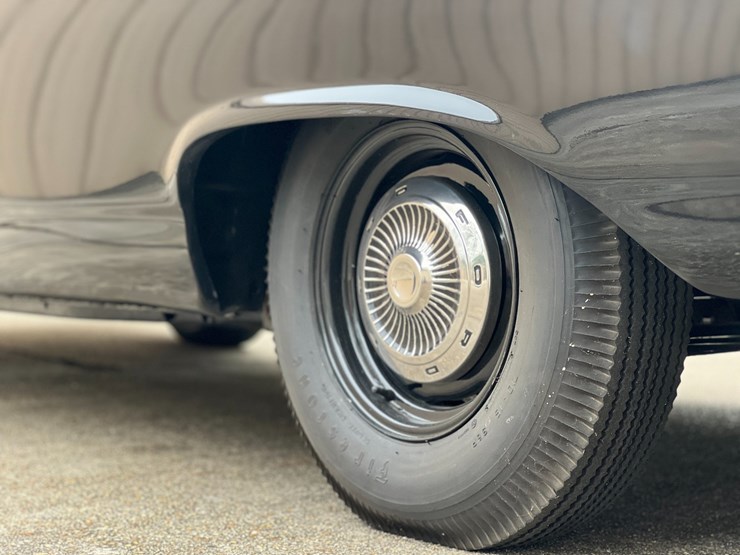 1963-ford-300-image-15