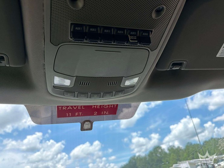 2019-ford-f550-image-9