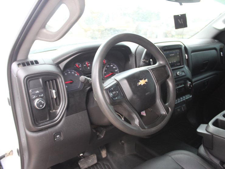 2019-chevrolet-1500-image-8