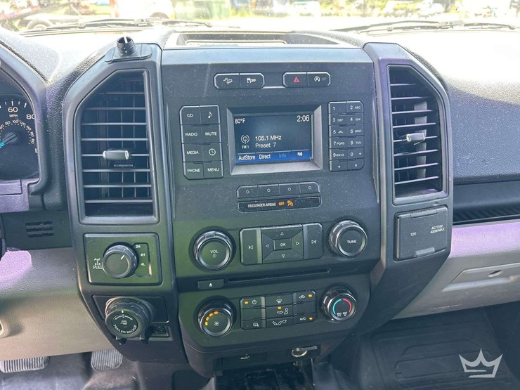 2017-ford-f150-image-18