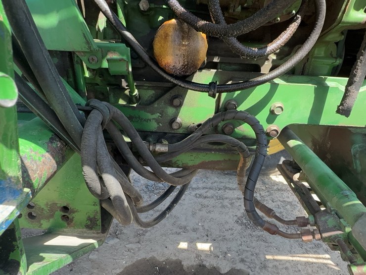 1992-john-deere-1070-image-23