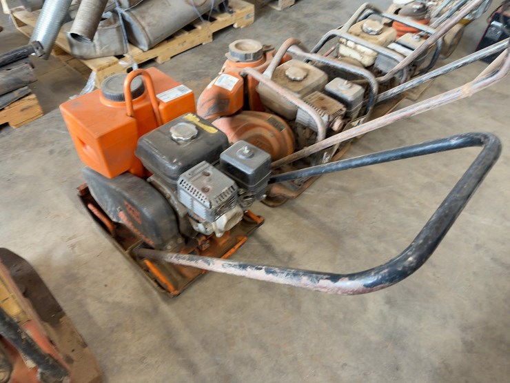 mikasa-plate-compactor-image-4
