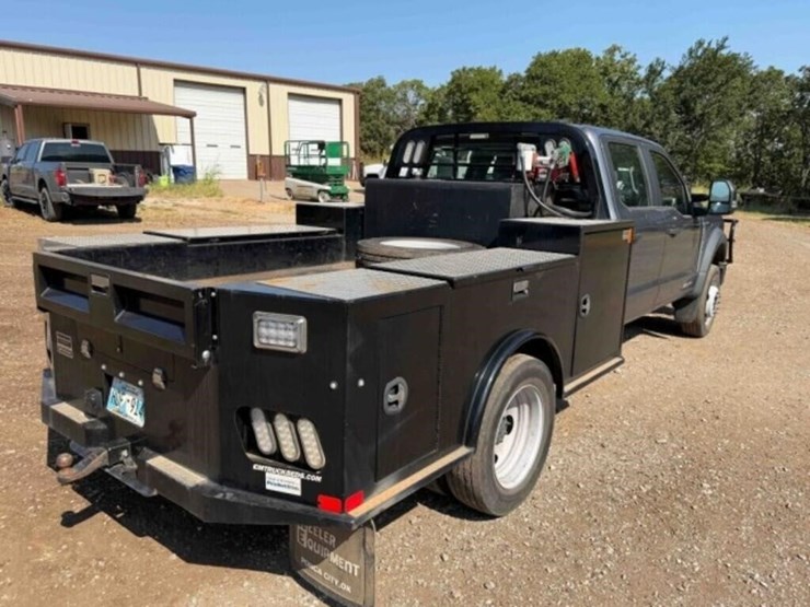 2024-ford-f450-image-3
