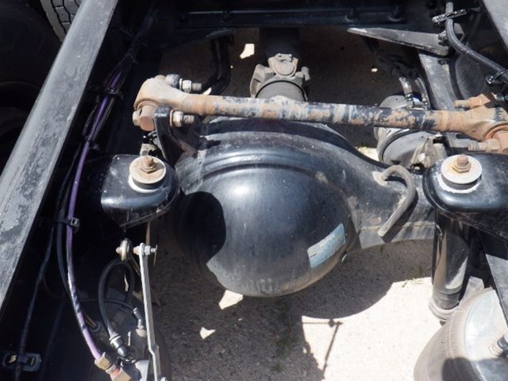 2019-kenworth-t680-image-14
