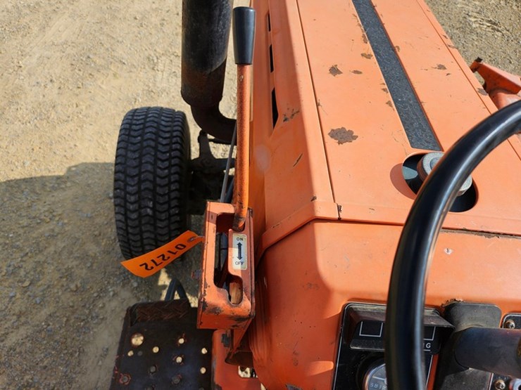 kubota-b8200-image-34