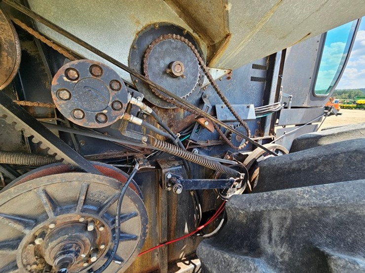 gleaner-r60-image-26